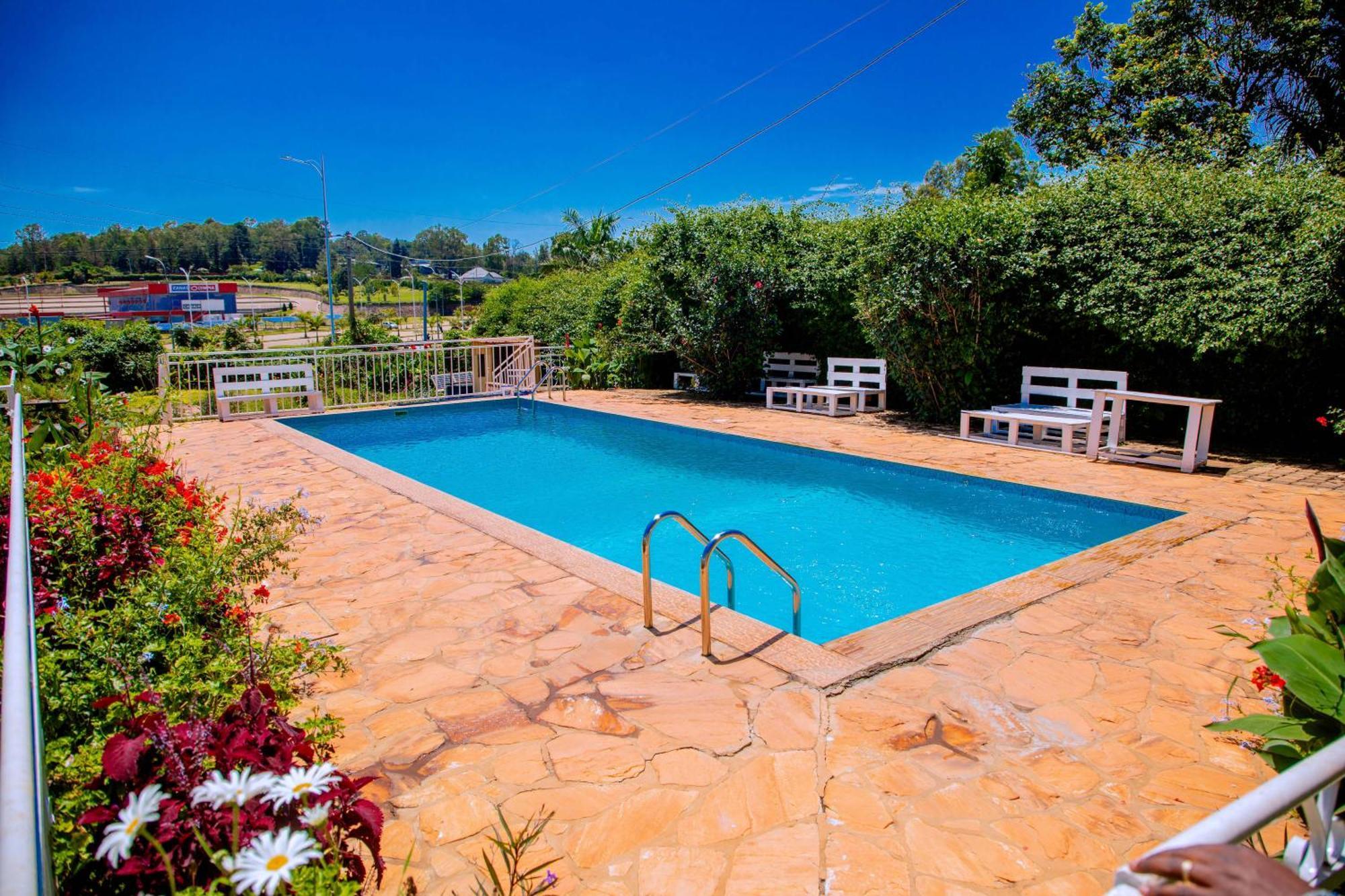 Kigali Village Suites Екстер'єр фото